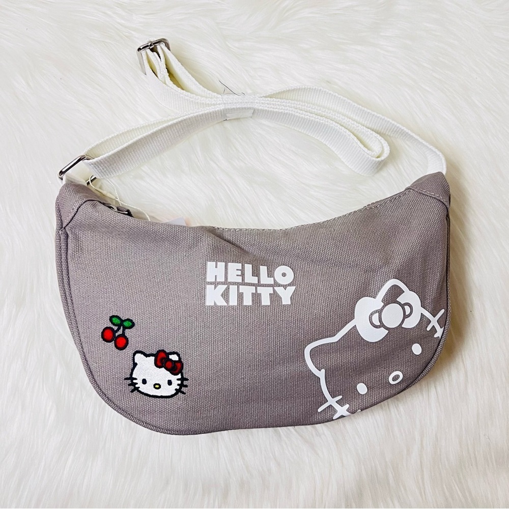 Hello Kitty Crossbody Bag